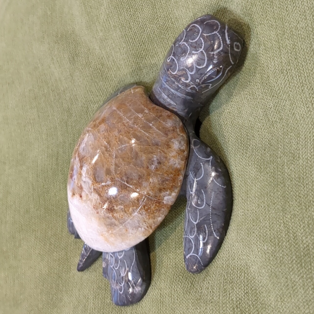 Hand Carved Stone Turtle - Picture 4 of 8